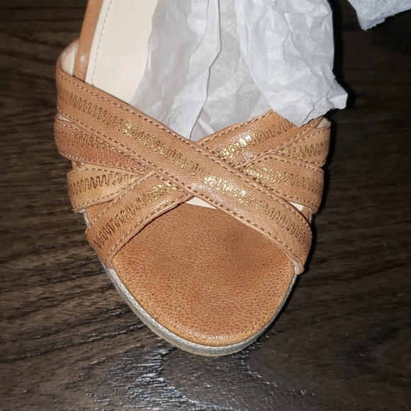 New Coach Caroline Beach Scene Wedge 8 - Picture 7 of 13